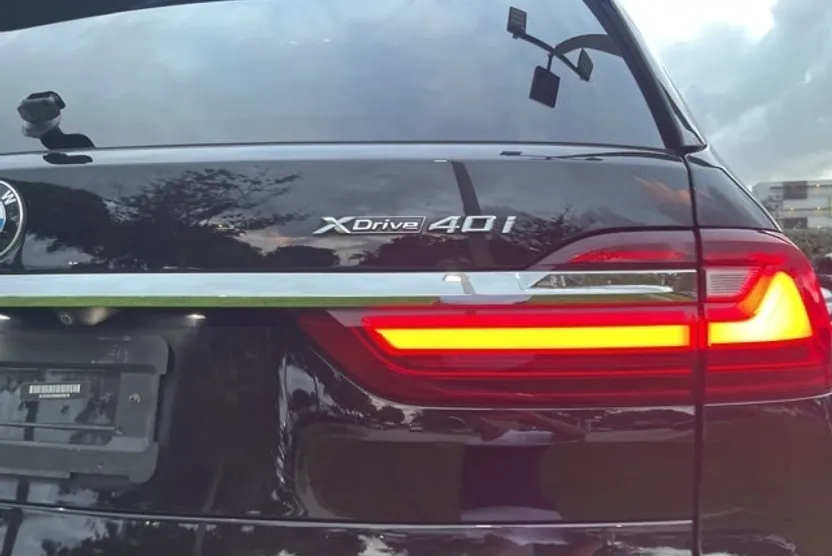 2021 Bmw X7 xDrive40i photo 1