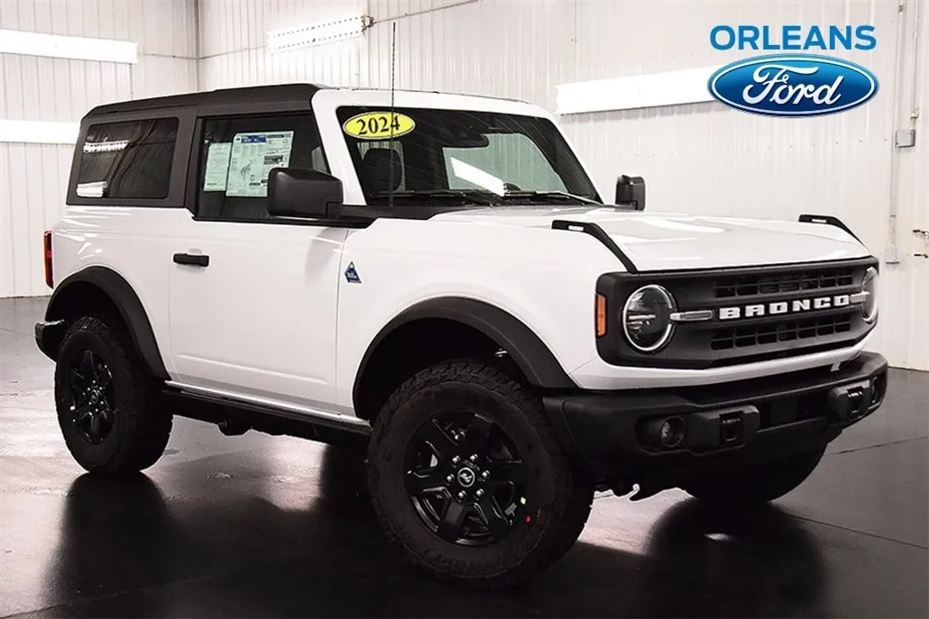 2024 Ford Bronco Black Diamond photo 1