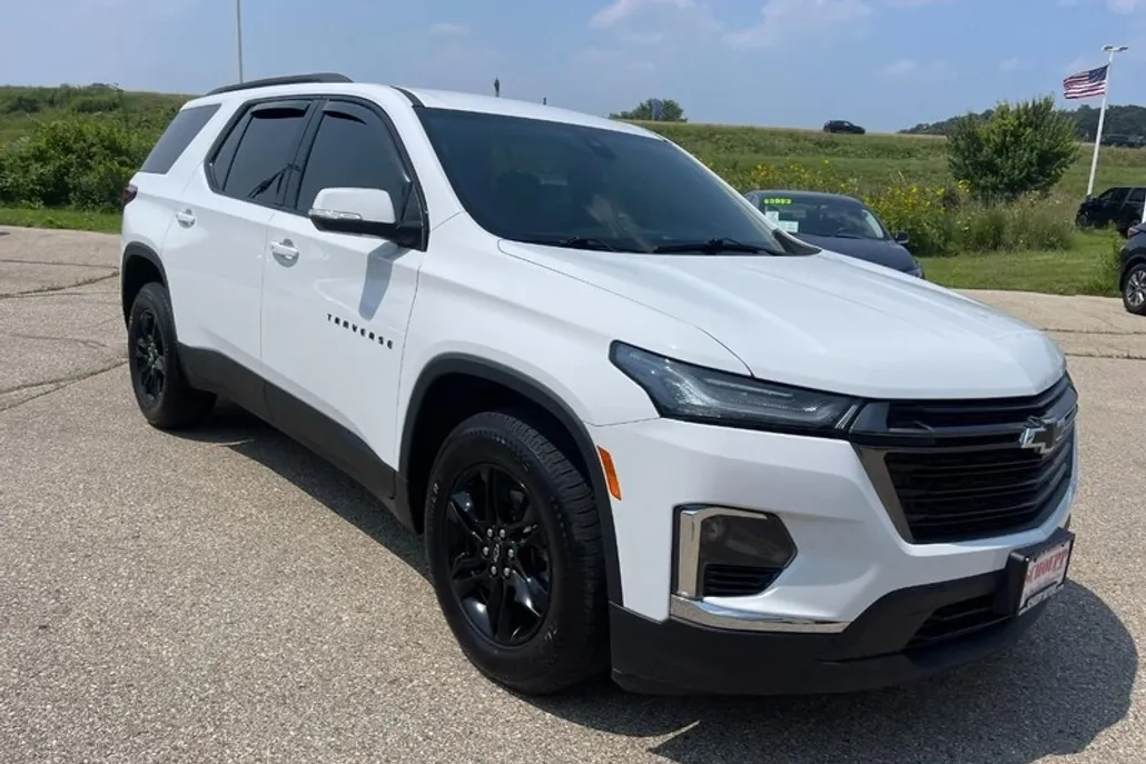 2022 Chevrolet Traverse Cloth photo 1