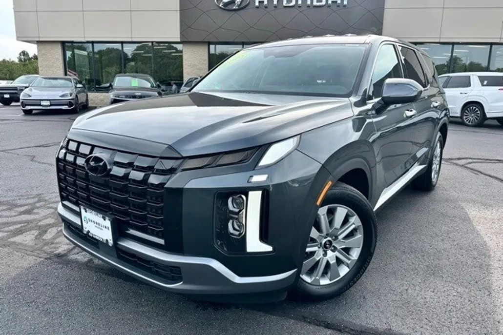 2023 Hyundai Palisade SE photo 1