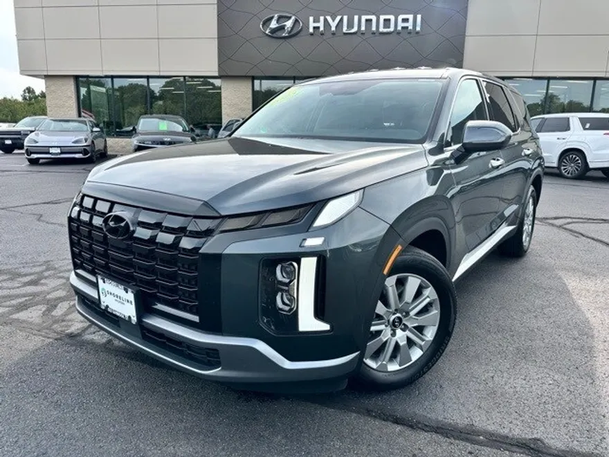 2023 Hyundai Palisade SE photo 1
