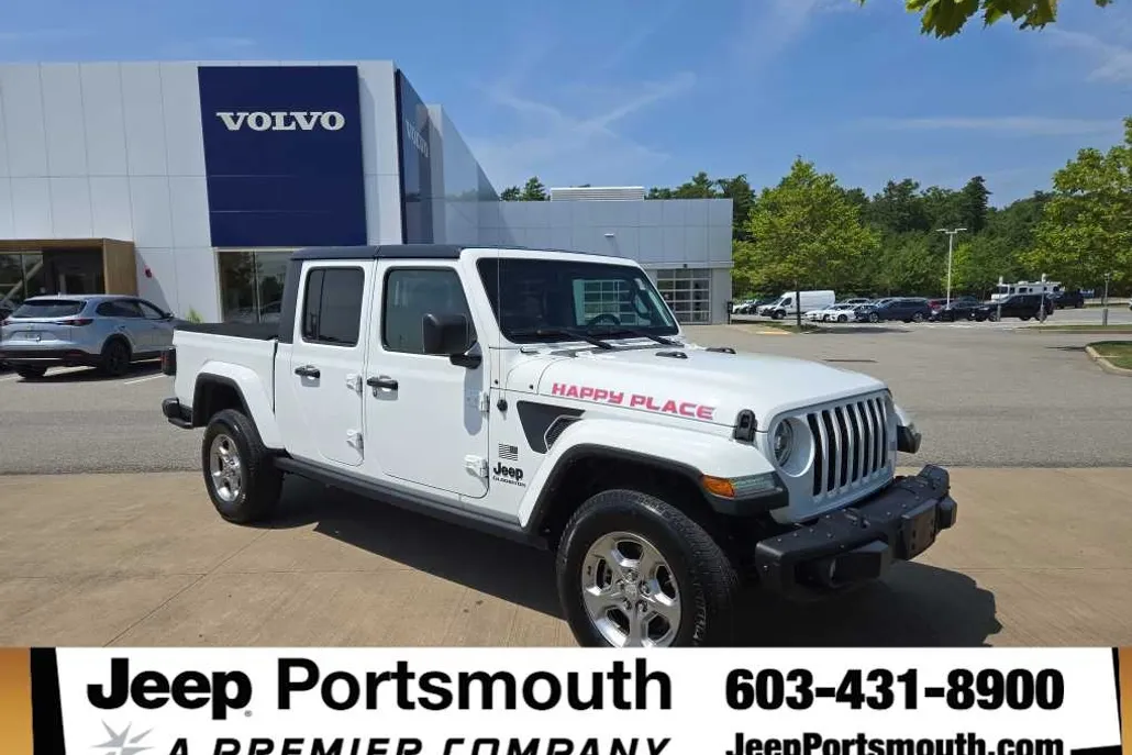 2021 Jeep Gladiator Sport photo 1