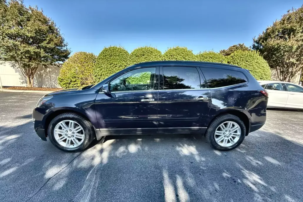 2015 Chevrolet Traverse 1LT photo 1