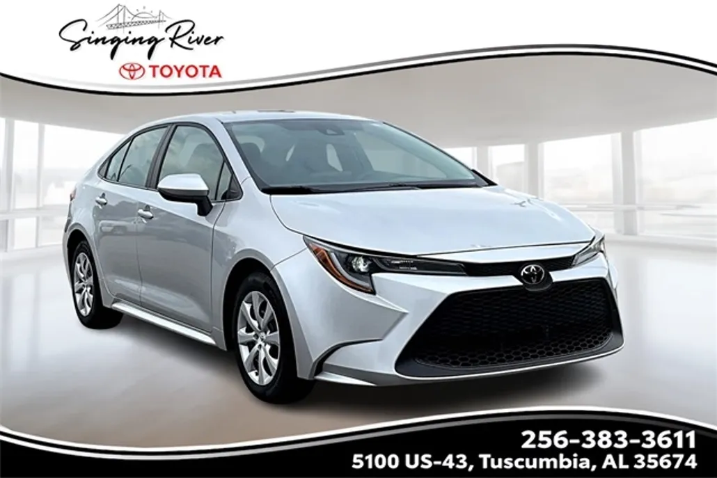 2022 Toyota Corolla LE photo 1