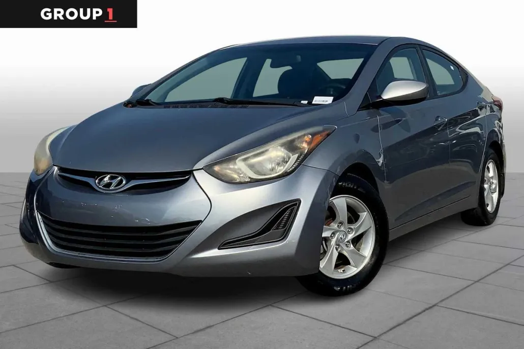 2014 Hyundai Elantra SE photo 1