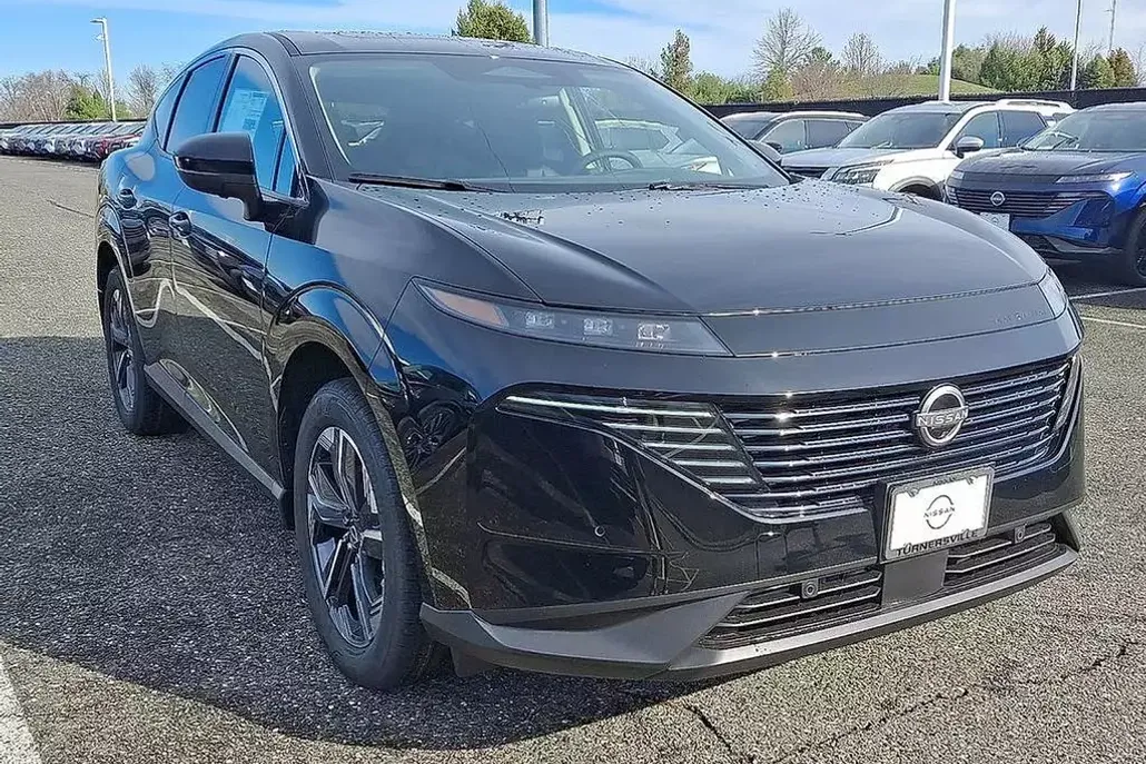 2025 Nissan Murano SL photo 1