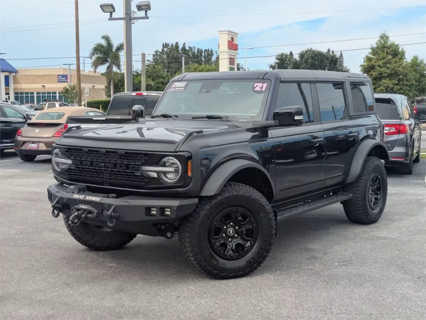 2021 Ford Bronco Wildtrak photo 1