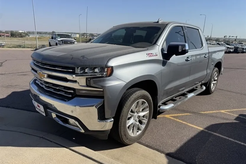 2020 Chevrolet Silverado 1500 LTZ photo 1