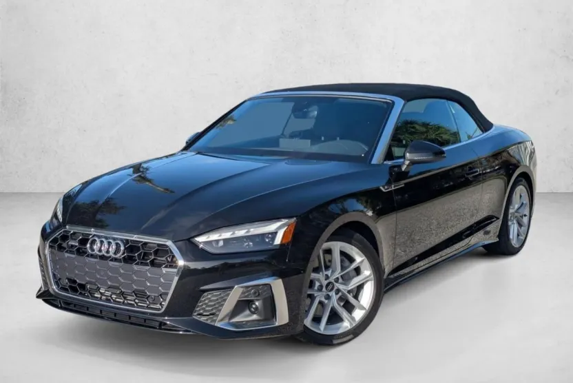2023 Audi A5 45 S line Premium Cabriolet photo 1