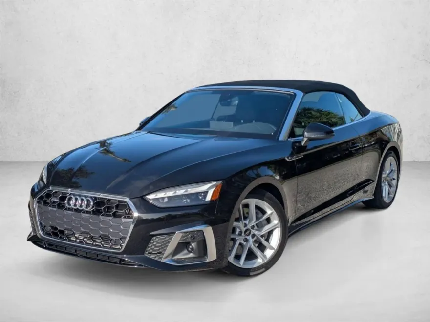 2023 Audi A5 45 S line Premium Cabriolet photo 1