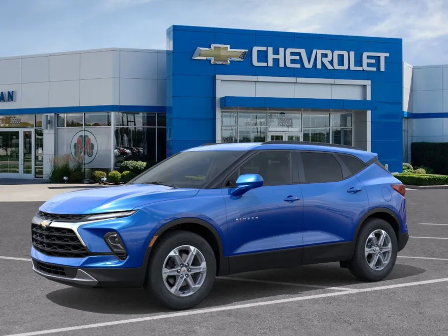 2025 Chevrolet Blazer 2LT photo 1