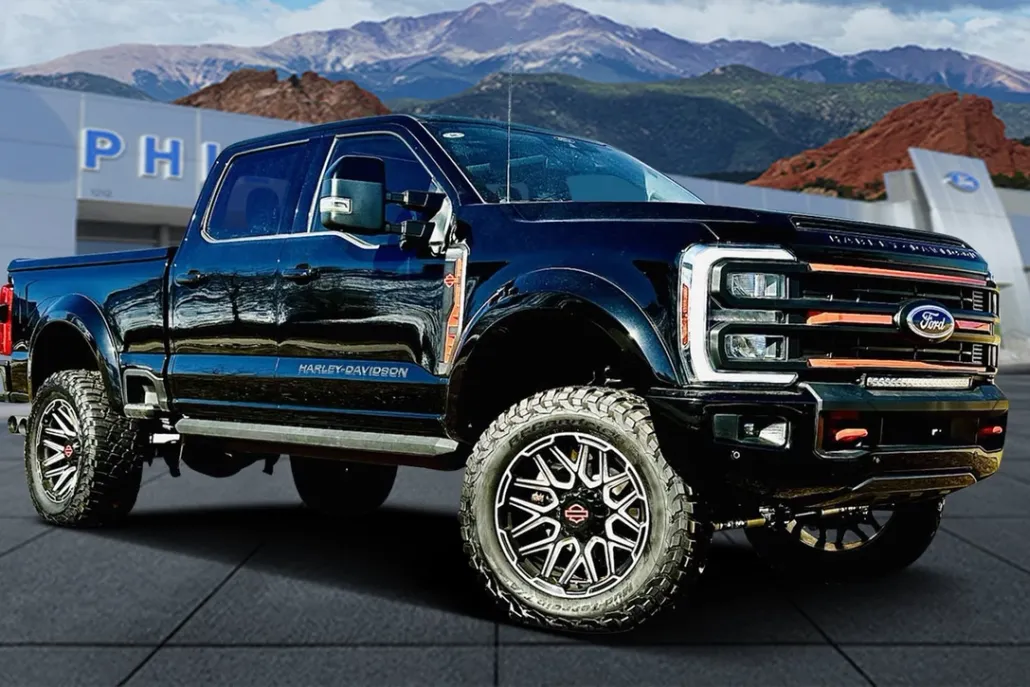 2024 Ford F-250 Lariat photo 1