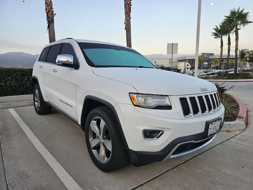 2015 Jeep Grand Cherokee Limited photo 1