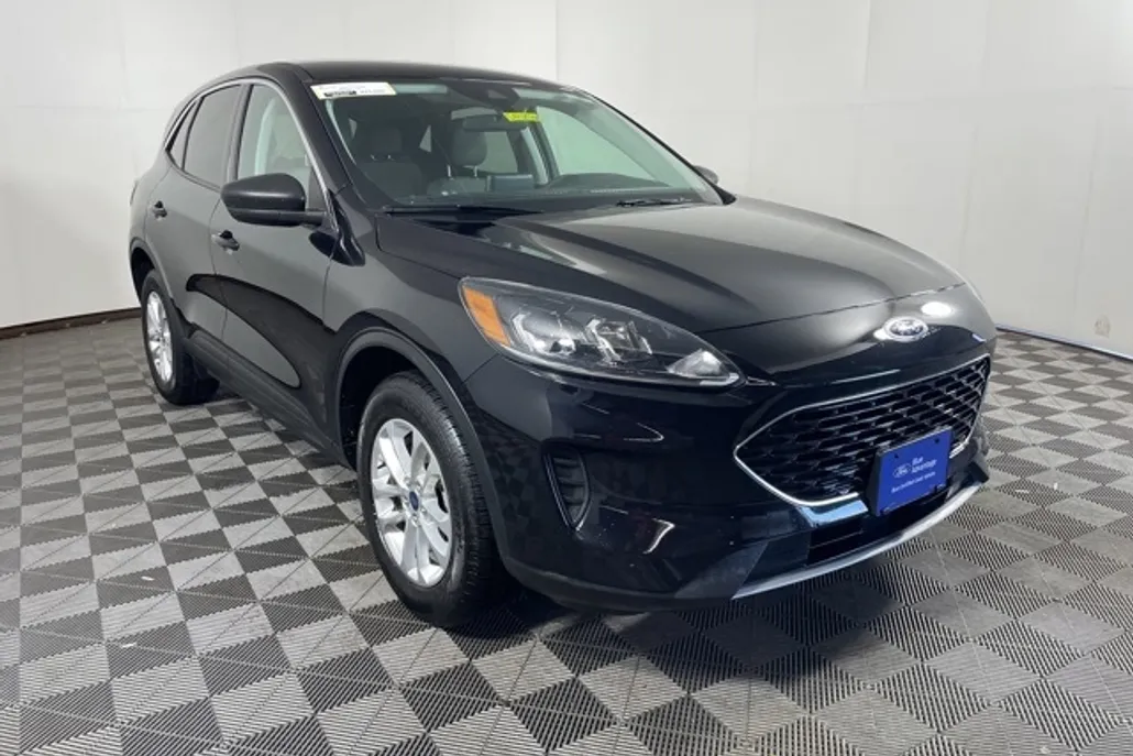2022 Ford Escape SE photo 1