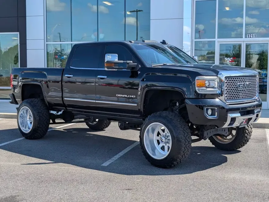 2015 Gmc Sierra Denali photo 1