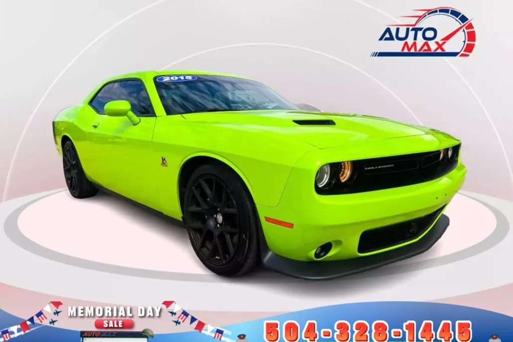 2015 Dodge Challenger Scat Pack Shaker photo 1
