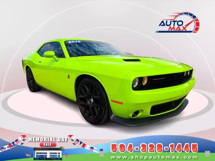 2015 Dodge Challenger Scat Pack Shaker photo 1