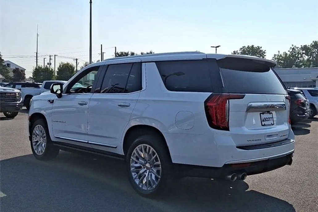 2024 Gmc Yukon Denali photo 1