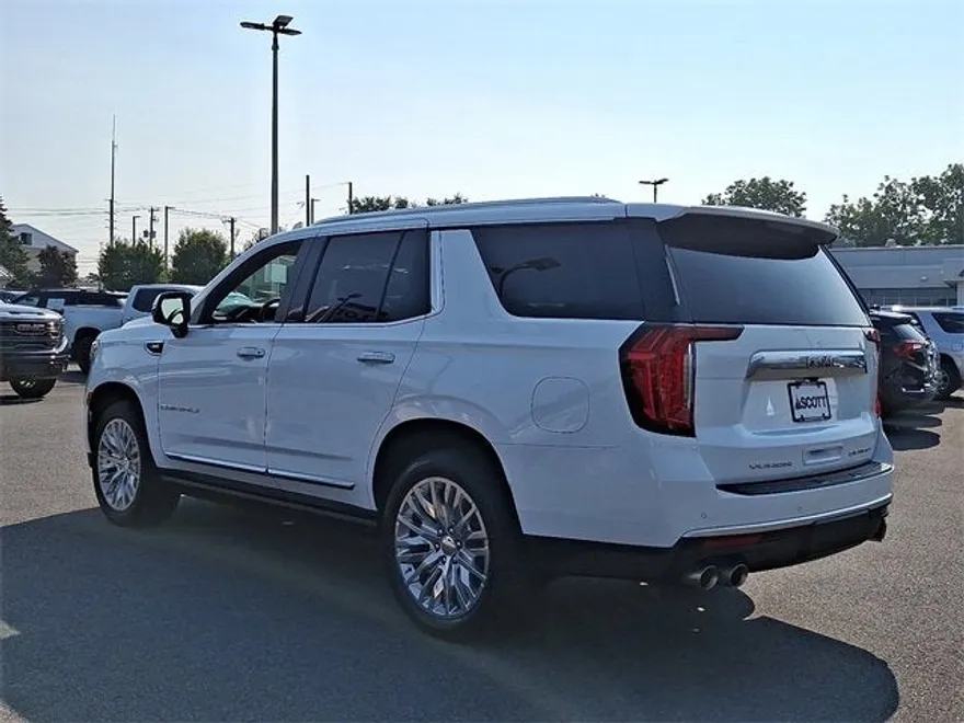 2024 Gmc Yukon Denali photo 1