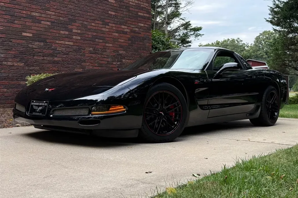 2003 Chevrolet Corvette Z06 photo 1
