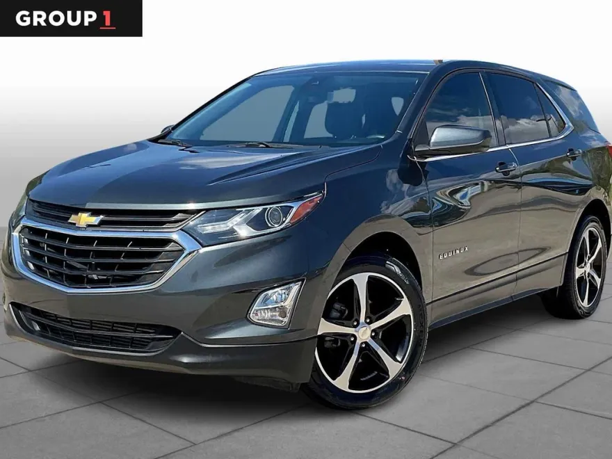 2020 Chevrolet Equinox LT photo 1
