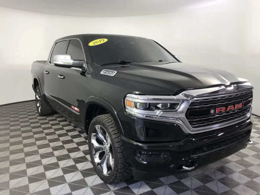 2019 Ram 1500 Limited photo 1