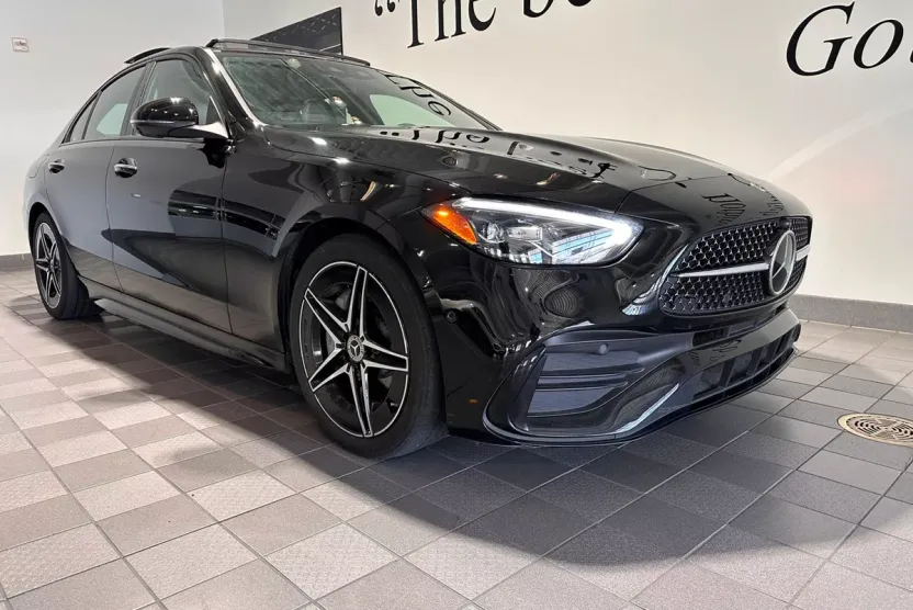 2024 Mercedes Benz C 300 4MATIC AMG photo 1