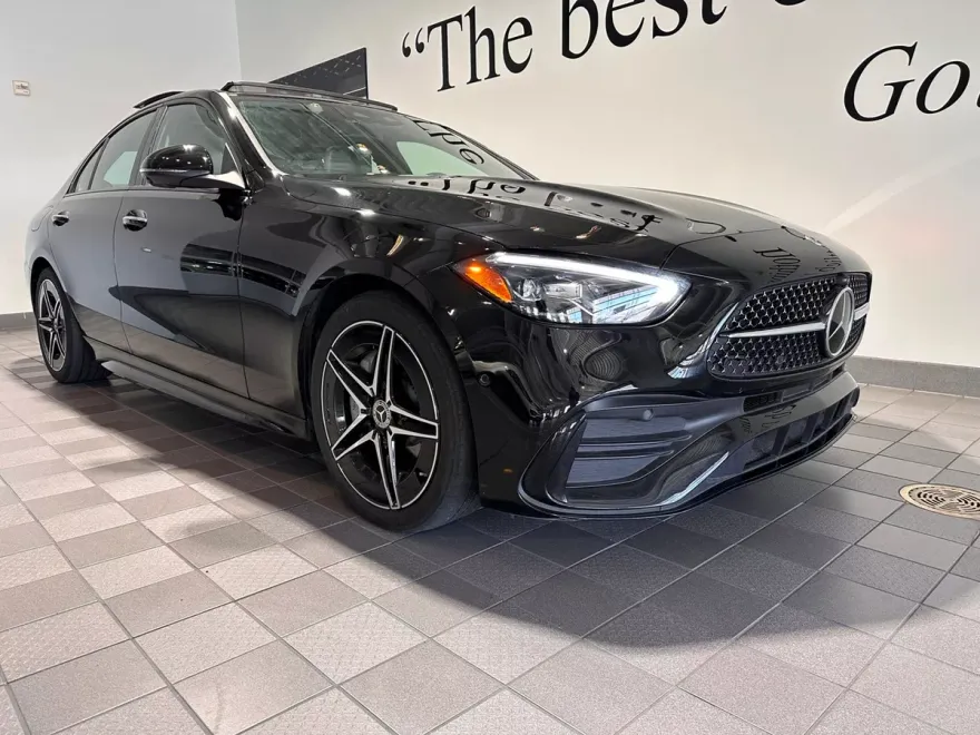 2024 Mercedes Benz C 300 4MATIC AMG photo 1