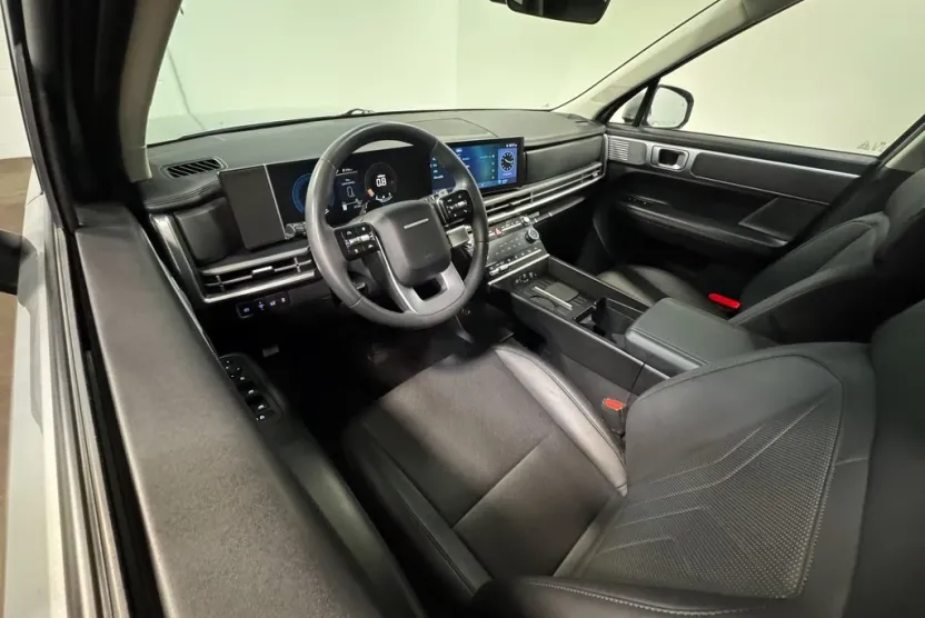 2024 Hyundai Santa Fe SEL photo 1