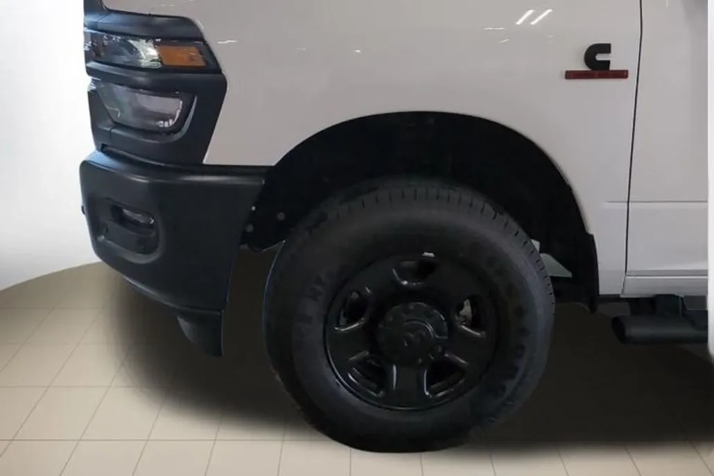 2025 Ram 3500 Tradesman photo 1