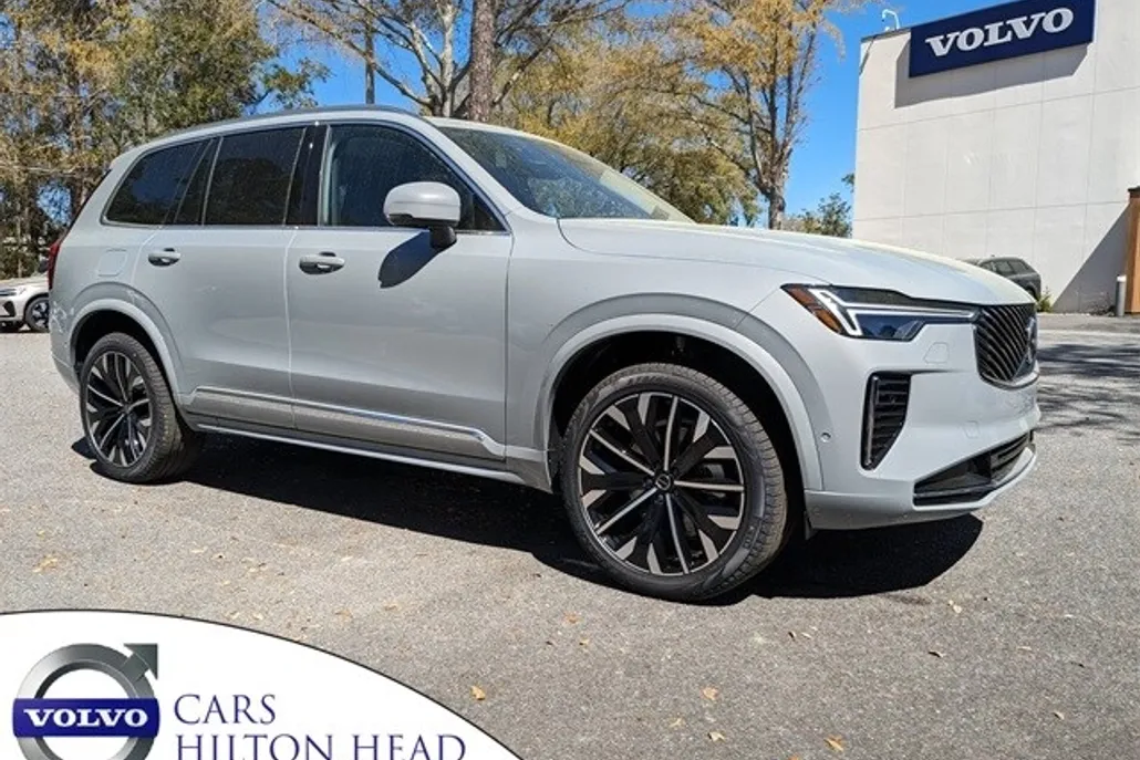 2025 Volvo XC90 Plus photo 1