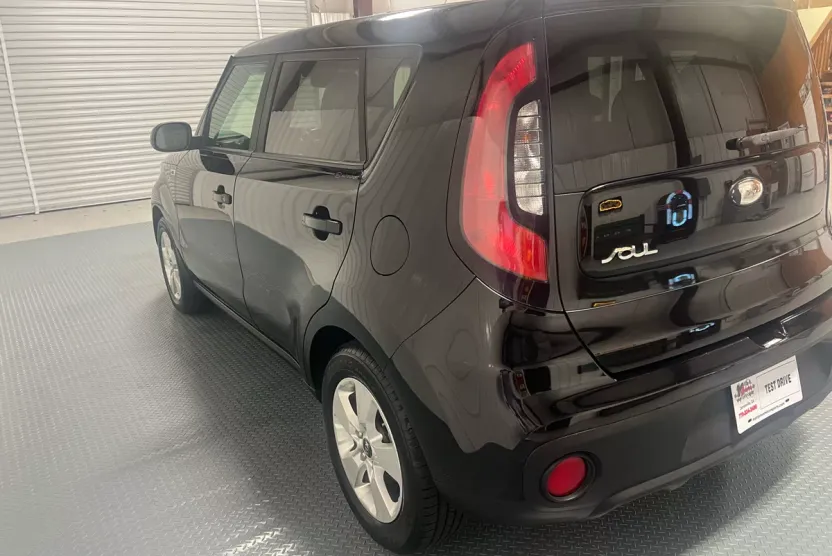 2018 Kia Soul Base photo 1