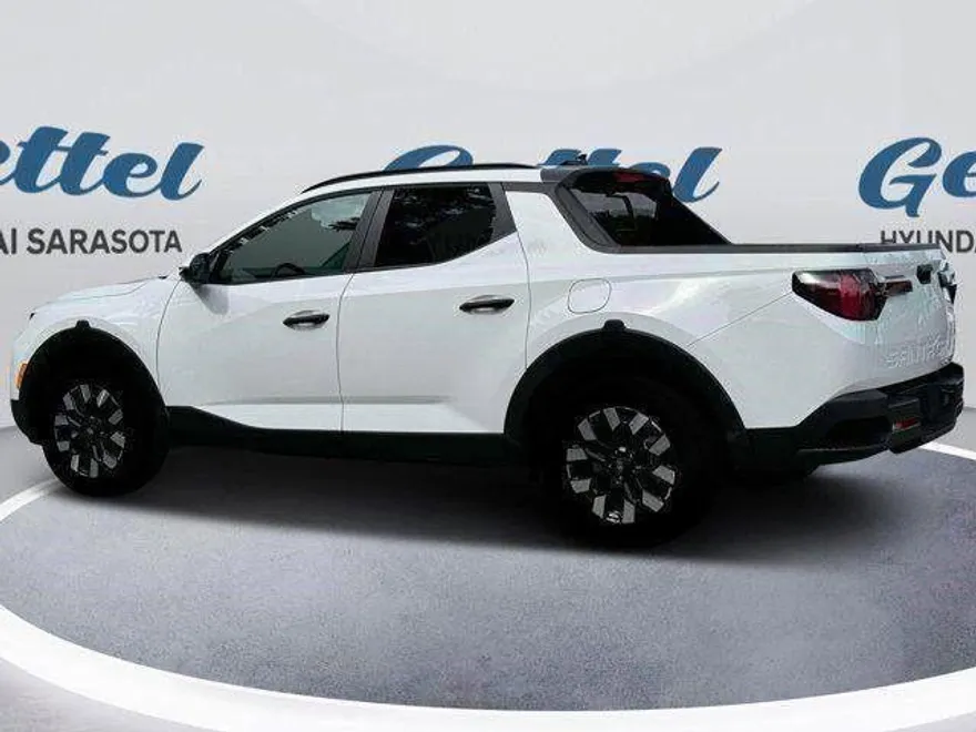 2025 Hyundai Santa Cruz SEL Activity photo 1