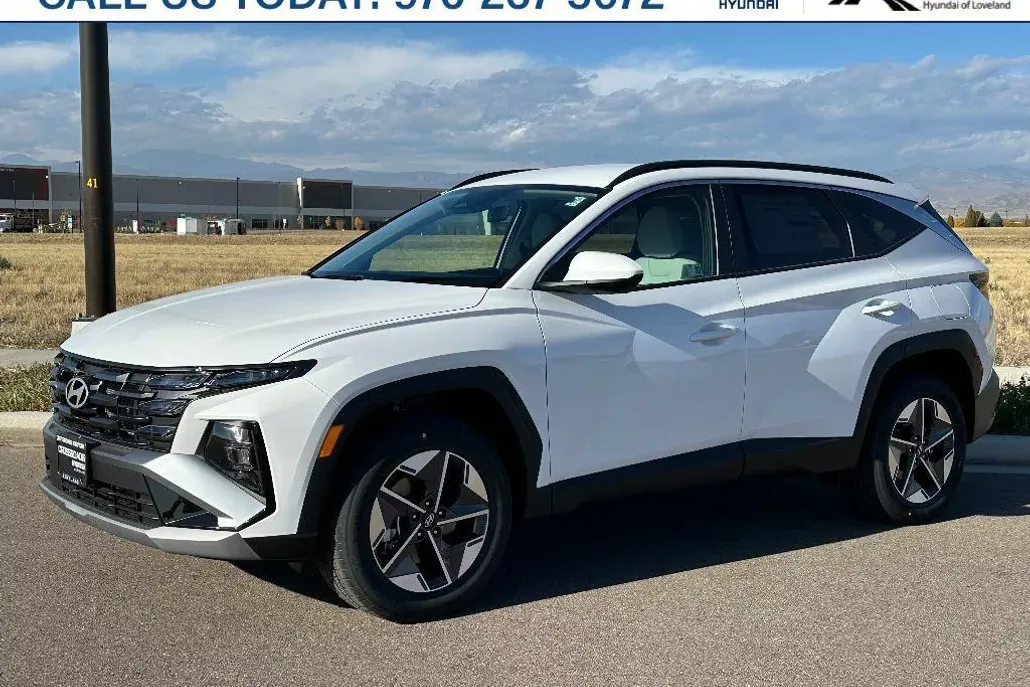 2025 Hyundai Tucson SEL photo 1