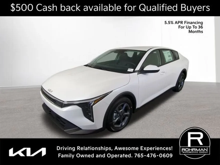 2025 Kia K4 LXS photo 1