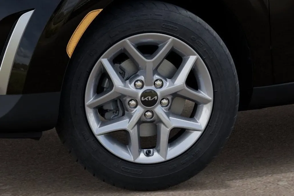 2025 Kia Soul S photo 1