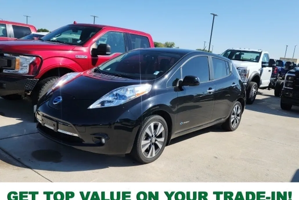 2015 Nissan Leaf SL photo 1