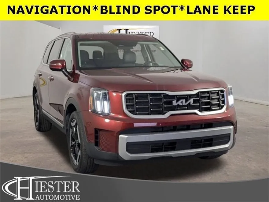 2023 Kia Telluride S photo 1