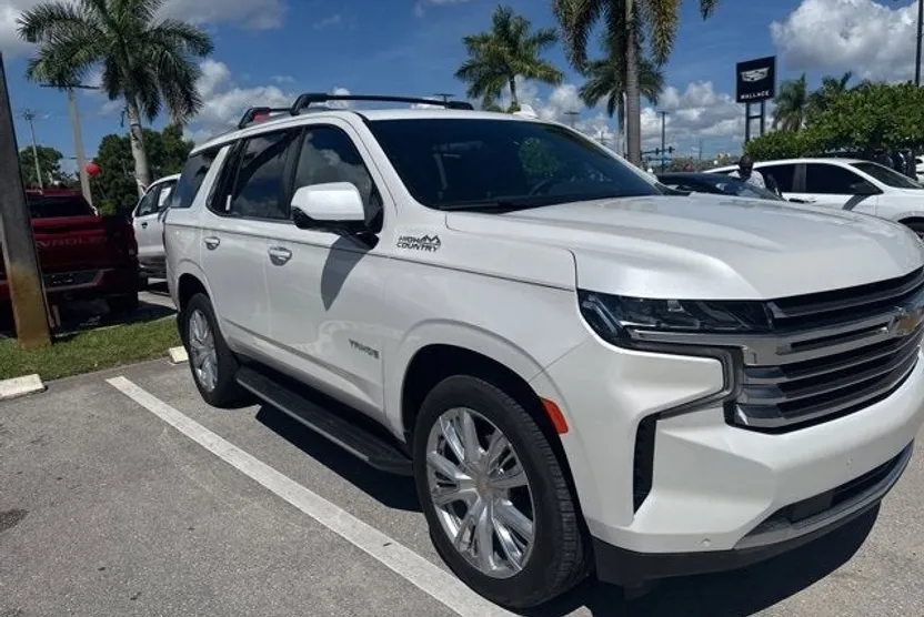 2022 Chevrolet Tahoe High Country photo 1