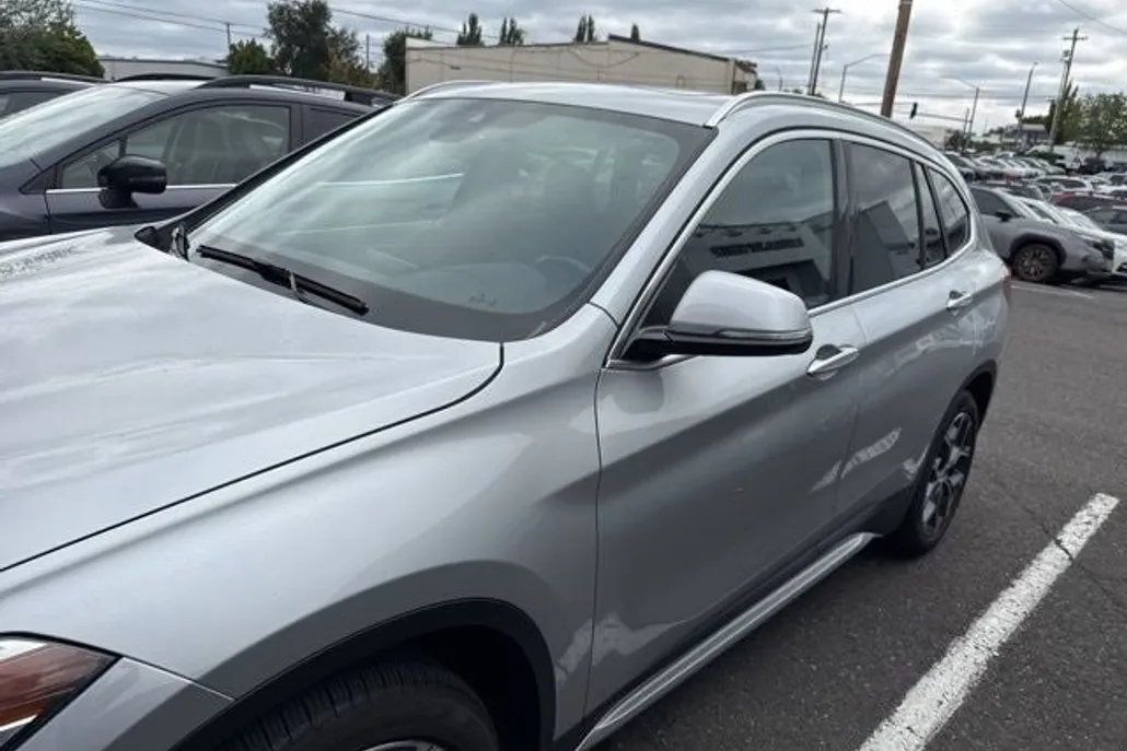 2020 Bmw X1 XDrive28i photo 1