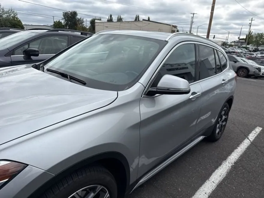 2020 Bmw X1 XDrive28i photo 1