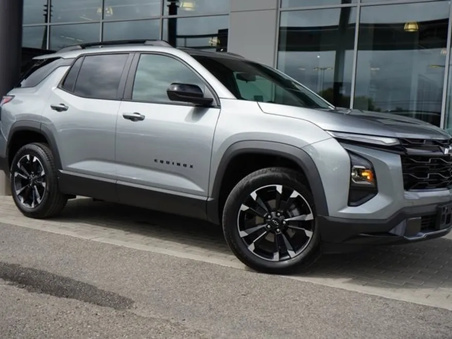 2025 Chevrolet Equinox RS photo 1