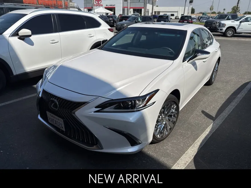 2020 Lexus ES 350 Luxury photo 1