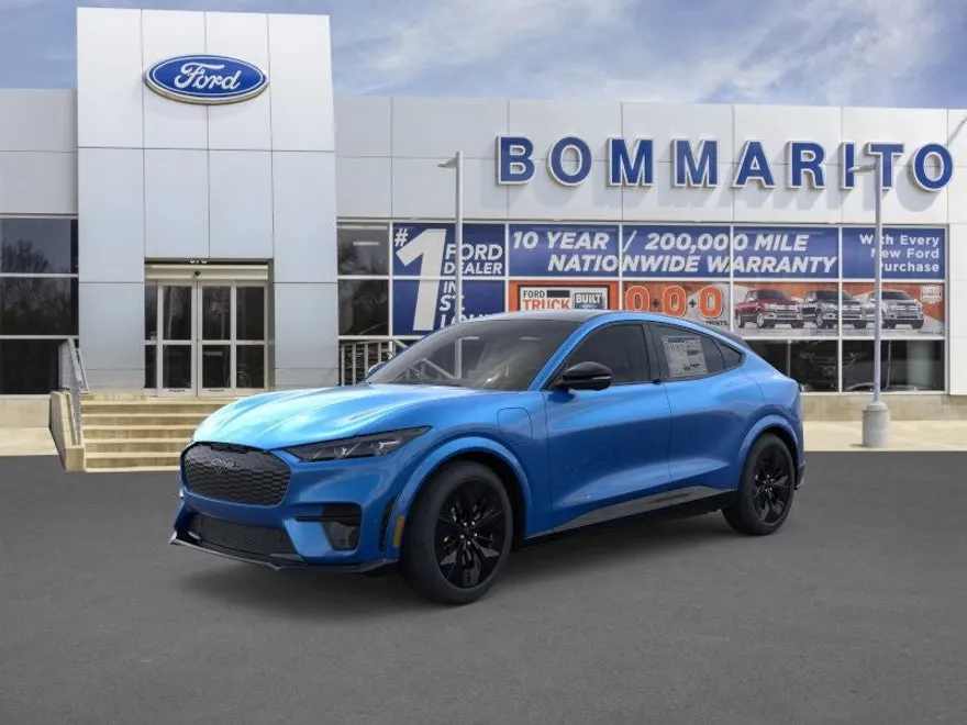 2025 Ford Mustang Mach-E GT photo 1