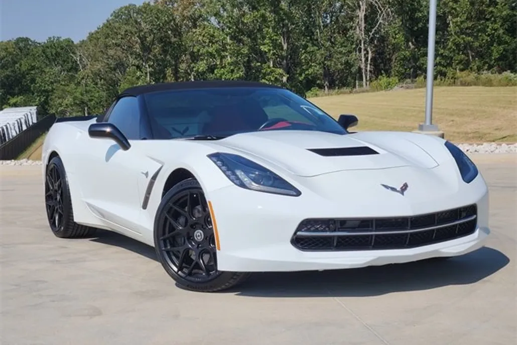 2016 Chevrolet Corvette Stingray Z51 3LT photo 1