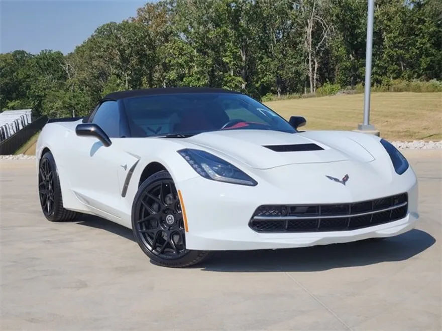 2016 Chevrolet Corvette Stingray Z51 3LT photo 1