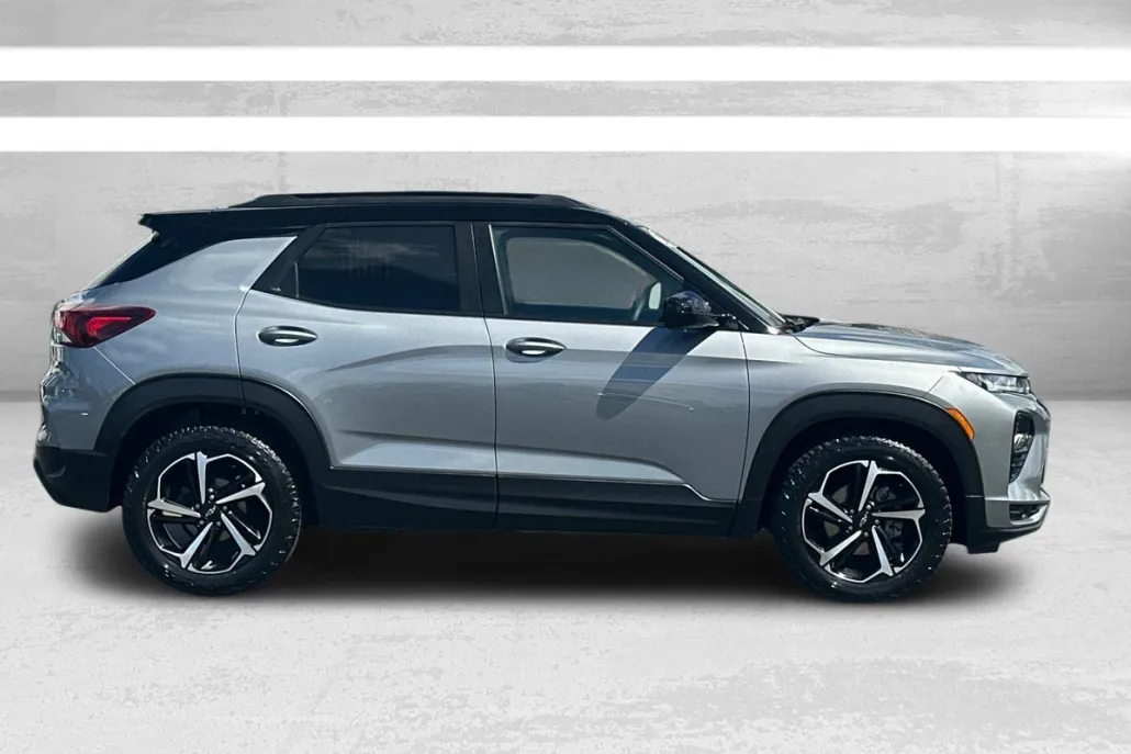 2023 Chevrolet Trailblazer RS photo 1