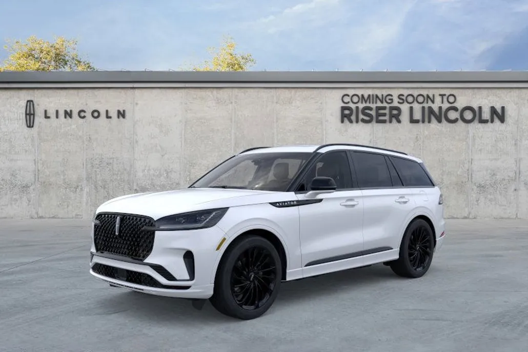2025 Lincoln Aviator Reserve photo 1