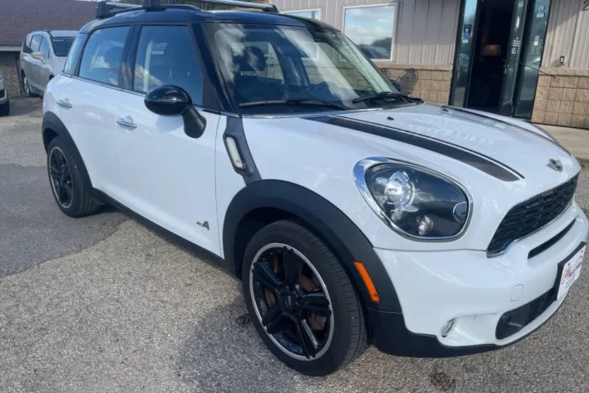 2012 Mini Countryman S ALL4 photo 1