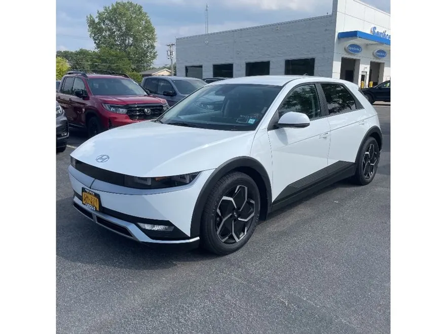 2022 Hyundai Ioniq 5 SE photo 1